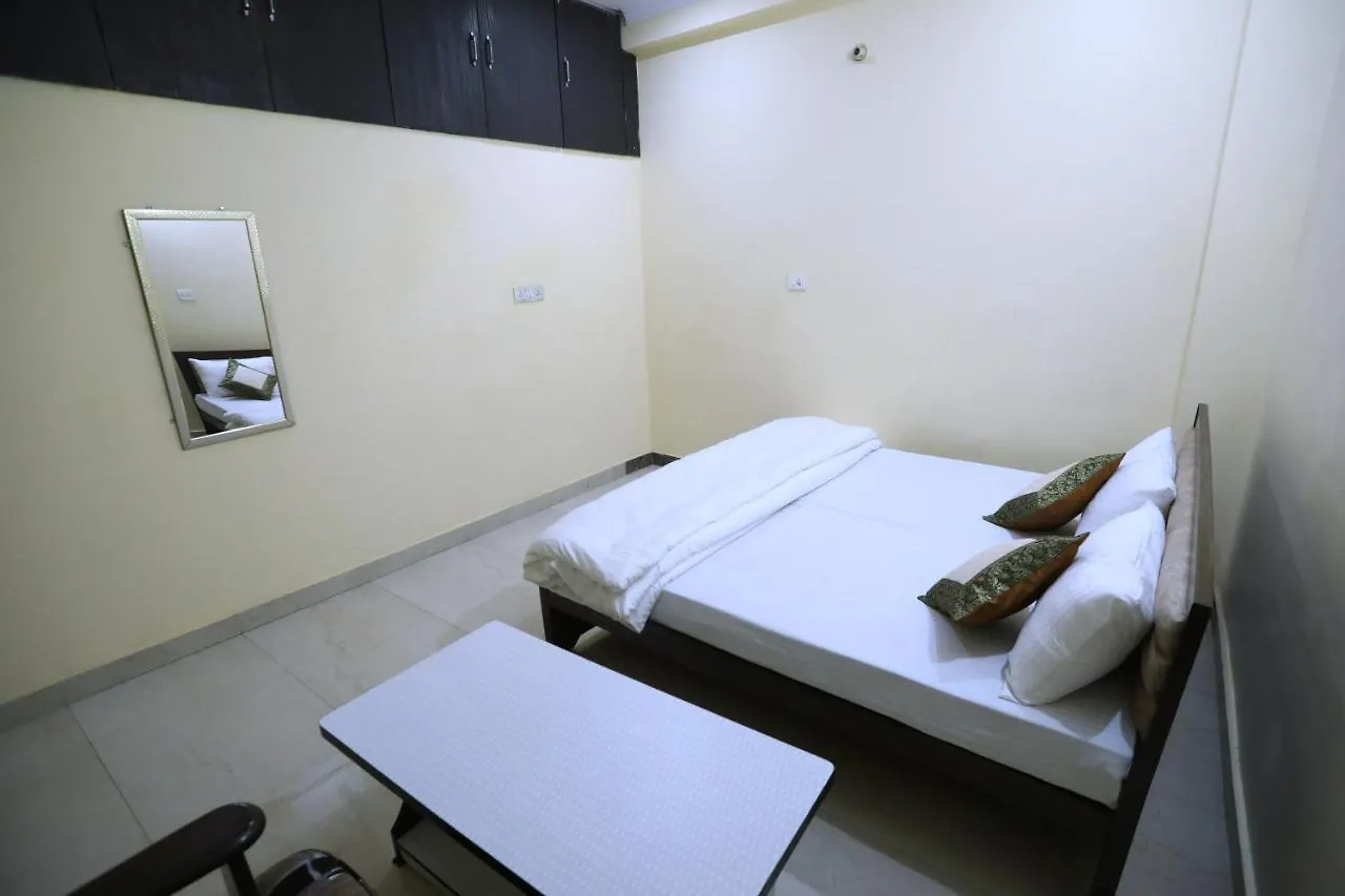 The Nines Hotel Varanasi 0*,  India
